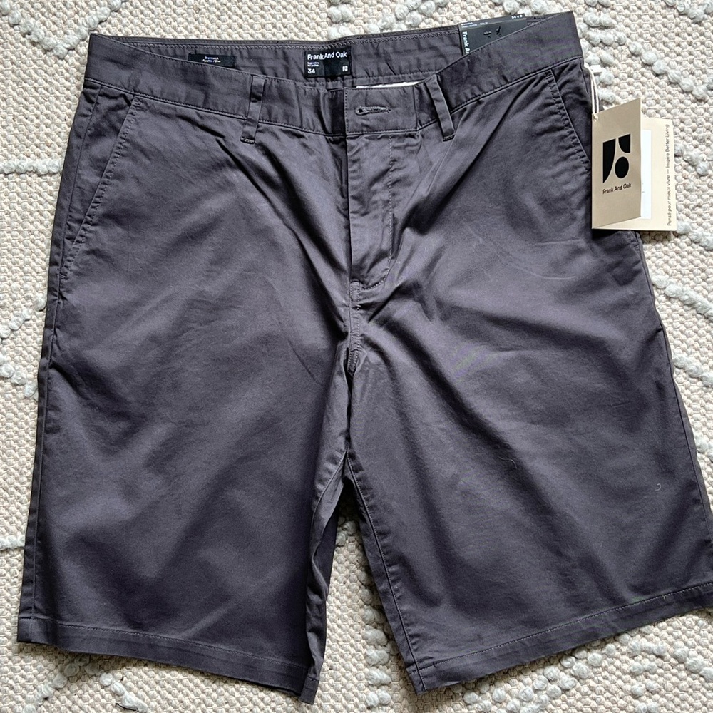 Brand new Frank & Oak “The Brunswick” short size 34 x 9